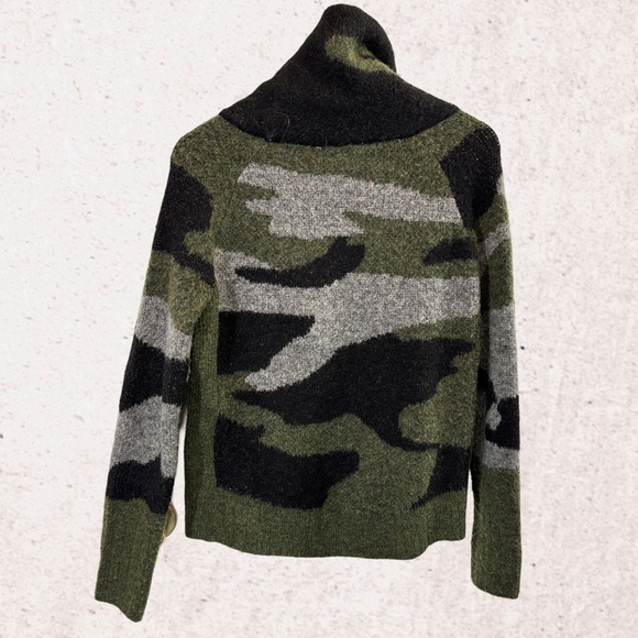 RD Style Green and Black Cowl Neck Sweater - Picture 2 of 3